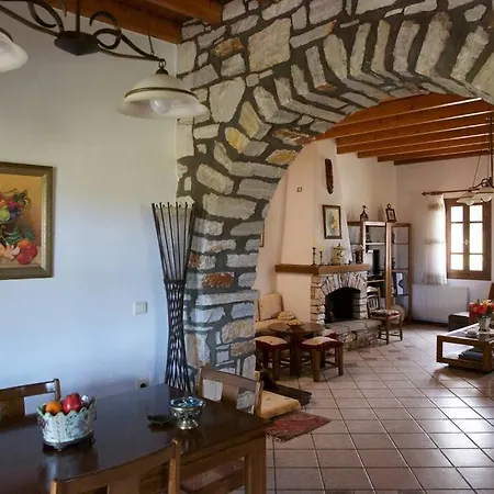 Сasa de vacaciones Chrisa' S Country House *