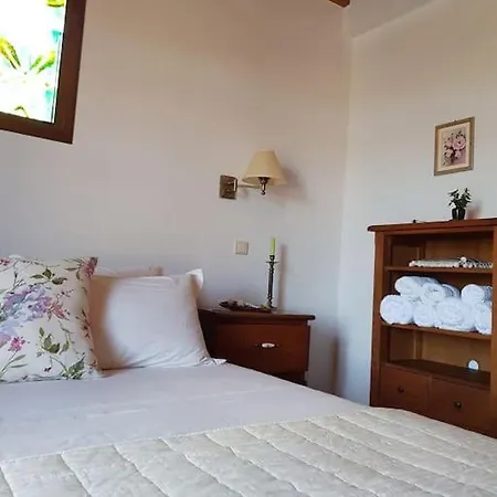Chrisa' S Country House Сasa de vacaciones